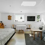 Kastanievejens Bed & Breakfast